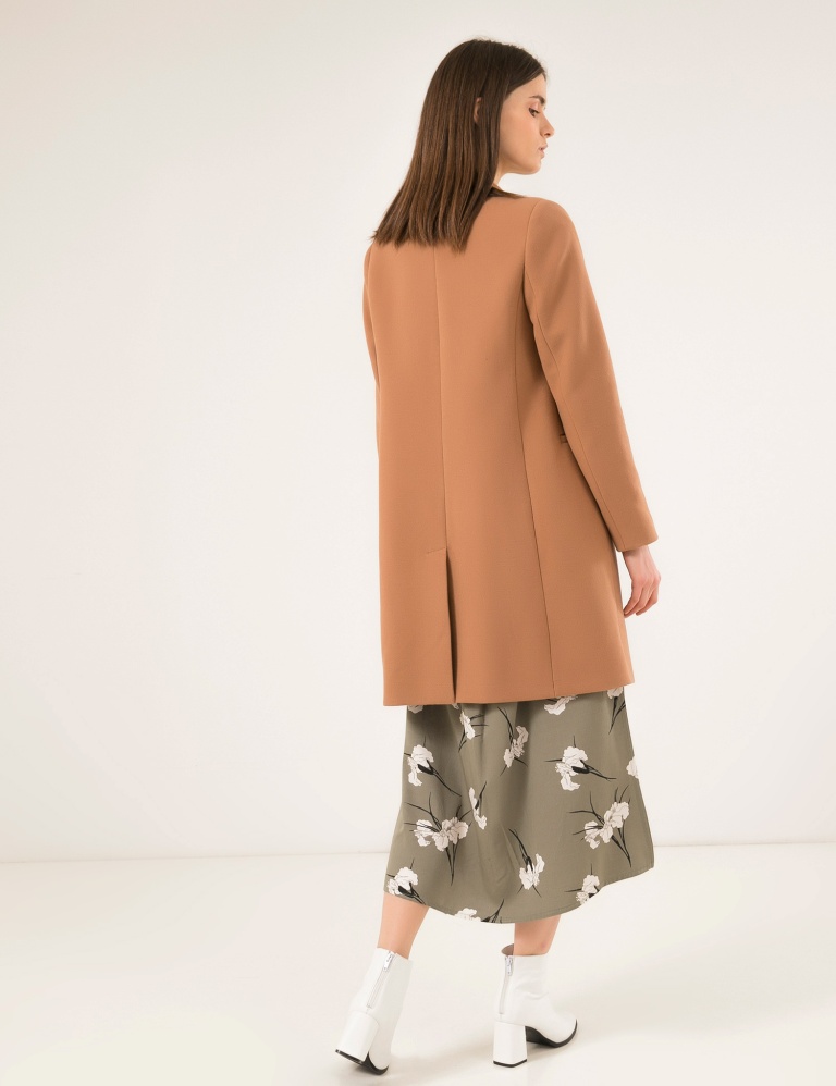 Berberi coat in camel color