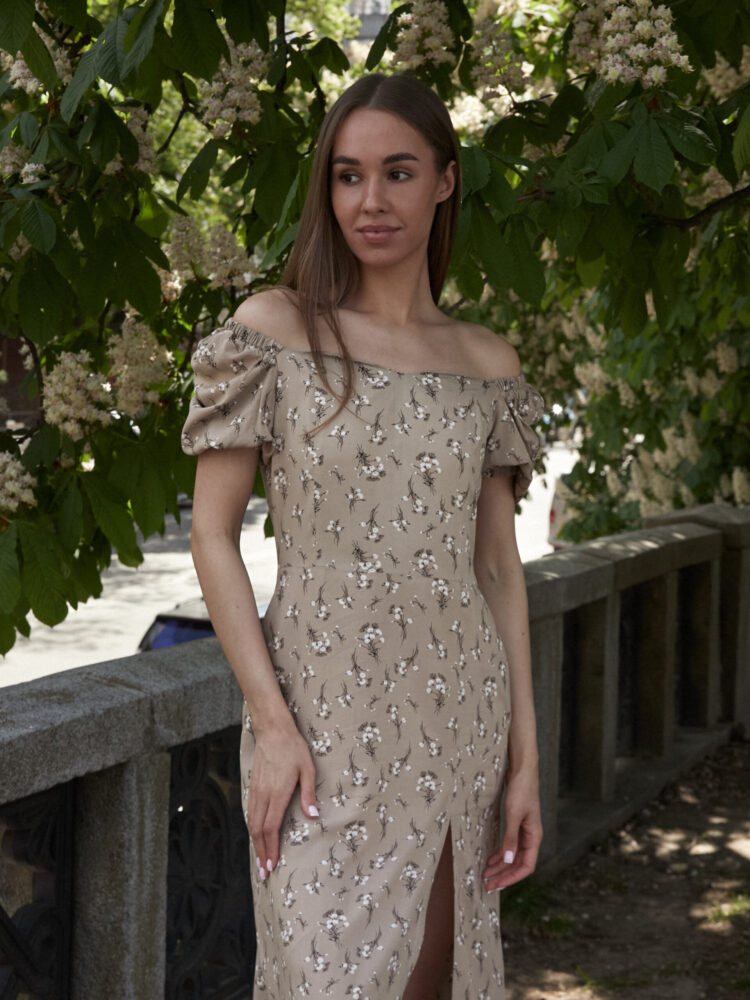 Сукня Дора бежевого кольору