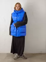 Жилетка Кері