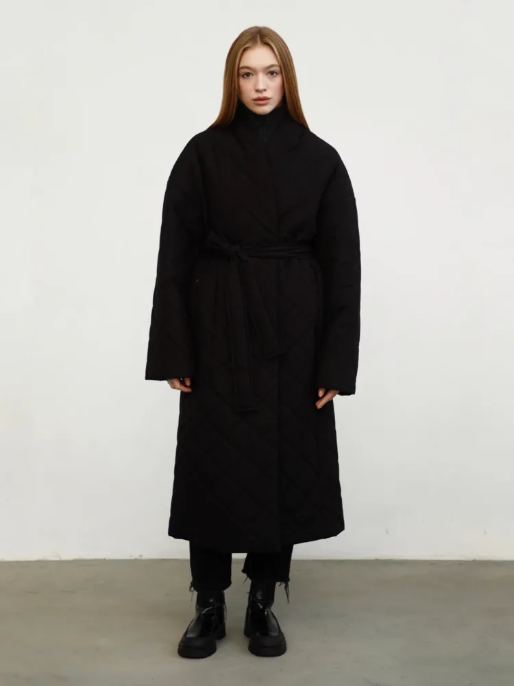 Mango quilted coat in black color