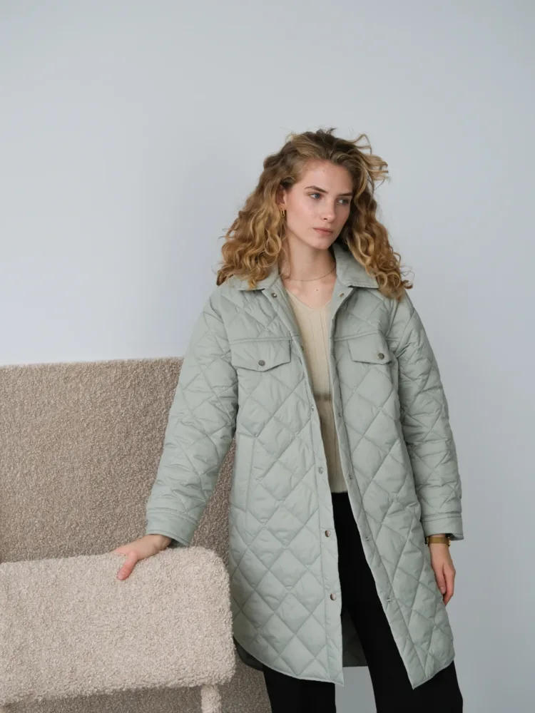 Пальто-сорочка світло-зеленого кольору