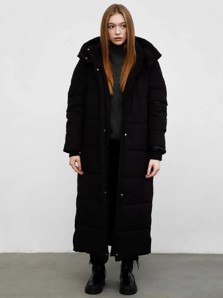 Пуховик мод. 089 чорного кольору