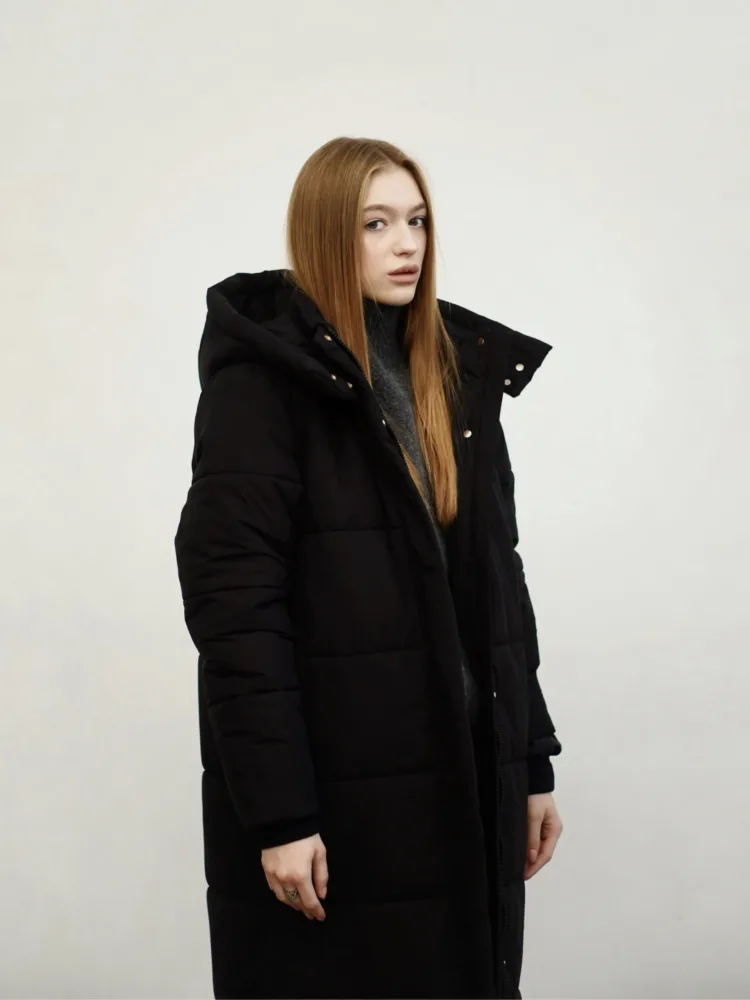 Пуховик мод. 089 чорного кольору
