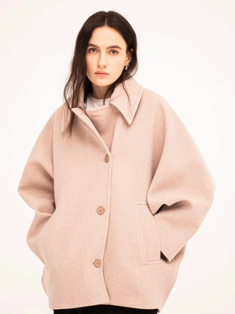 (Копія)(Копія)(Копія)Gala coat in graphite color with insulation