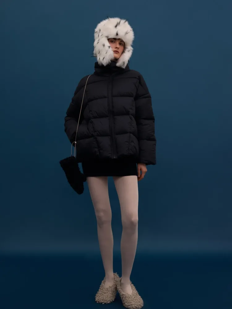 Куртка зимова Boucle мод. B025 з наповнювачем з біопуху чорного кольору