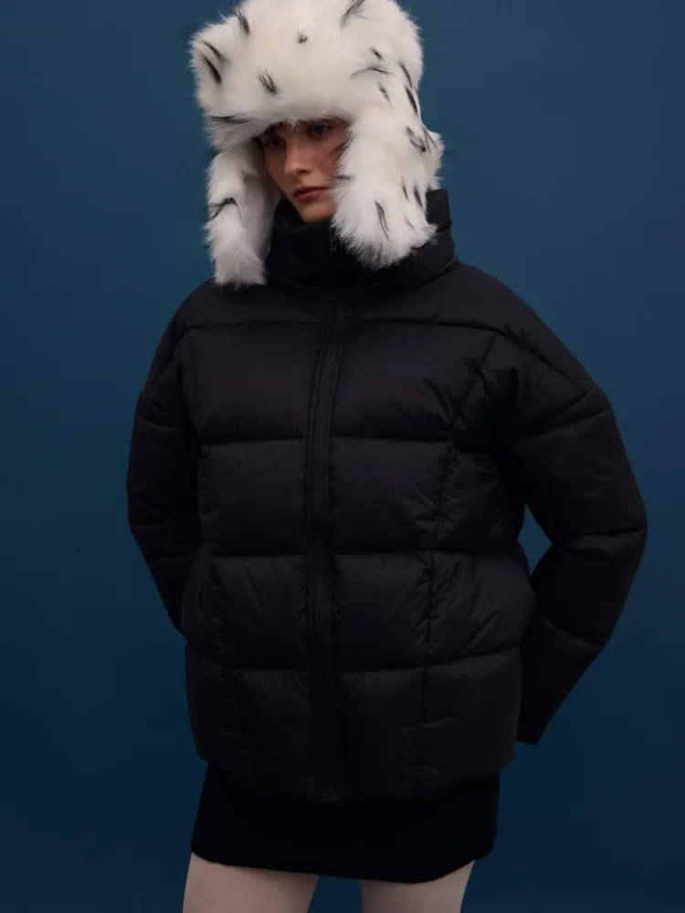 Куртка зимова Boucle мод. B025 з наповнювачем з біопуху чорного кольору