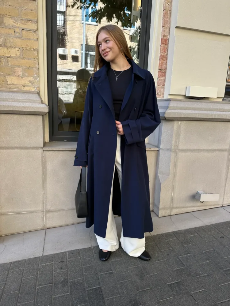 Тренч Boucle мод. Audrey колекції 2025 «Heritage cut» синього кольору